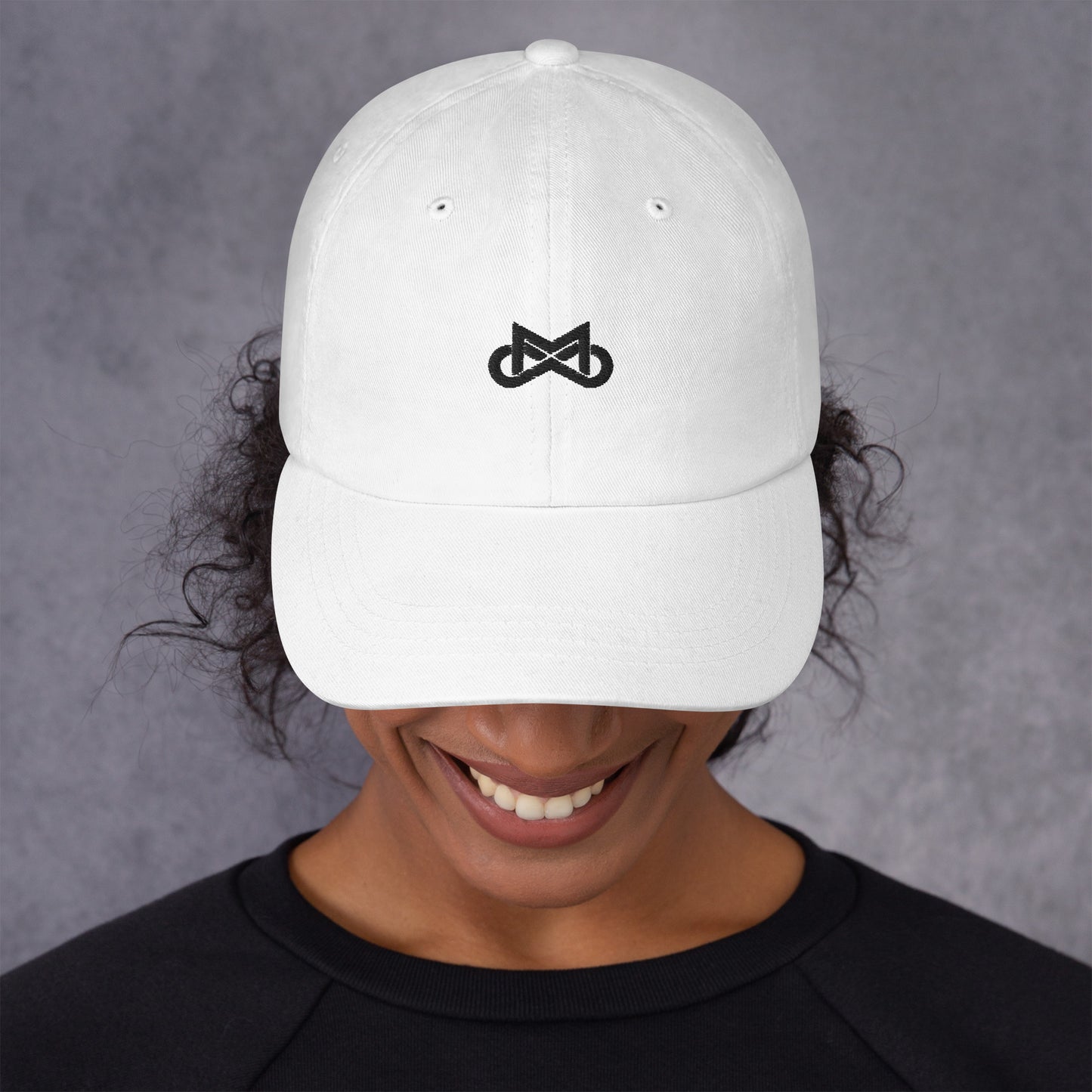 Unisex Infinite Motiv Black Dad hat