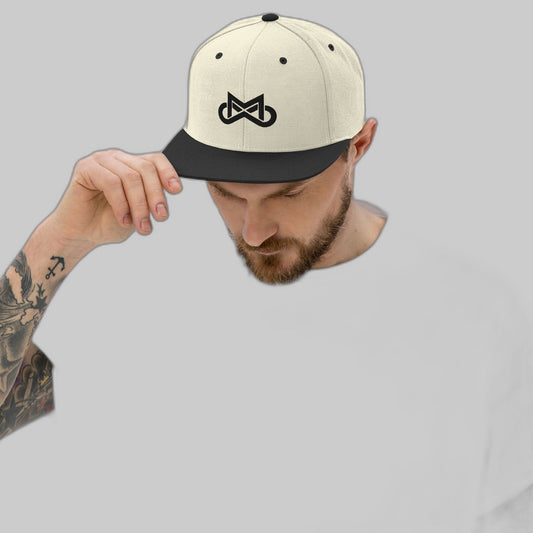 Infinite Motiv snapback hat, Natural/Black, worn by model